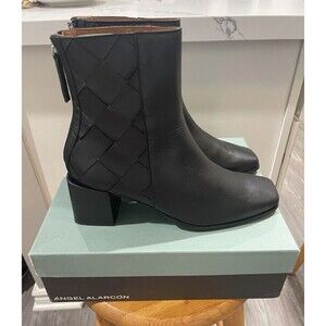 Angel Alarcon Boot Women Sz 9.5 / 41 BLACK LEATHER Ankle Made In Spain New